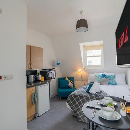 Small Private Studio Rooms In The Heart Of Angel Лондон Экстерьер фото