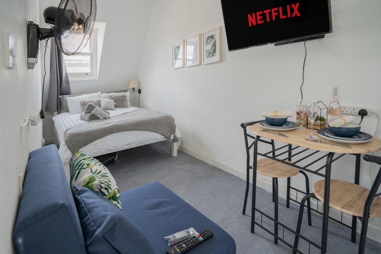 Small Private Studio Rooms In The Heart Of Angel Лондон Экстерьер фото