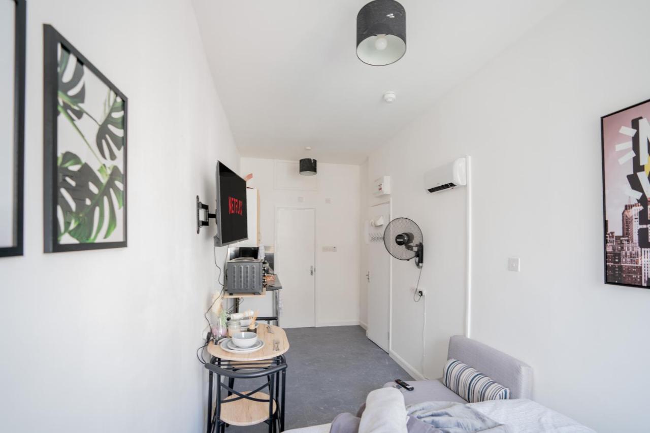 Small Private Studio Rooms In The Heart Of Angel Лондон Экстерьер фото