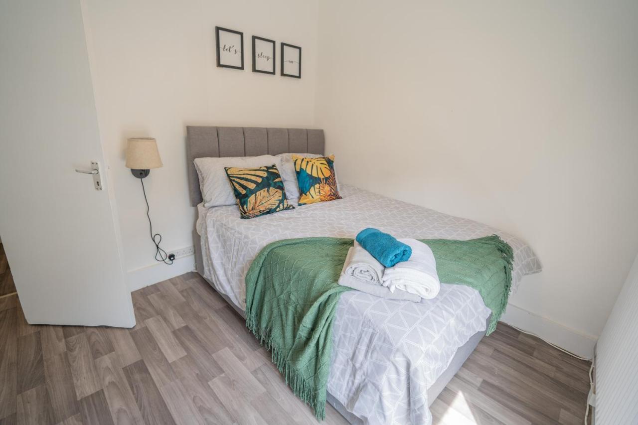 Small Private Studio Rooms In The Heart Of Angel Лондон Экстерьер фото