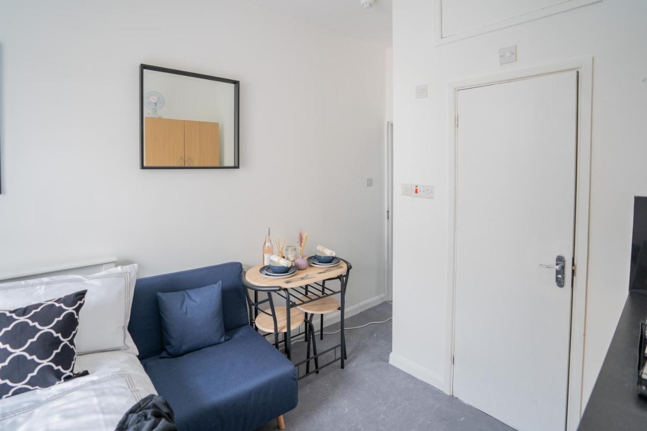 Small Private Studio Rooms In The Heart Of Angel Лондон Экстерьер фото